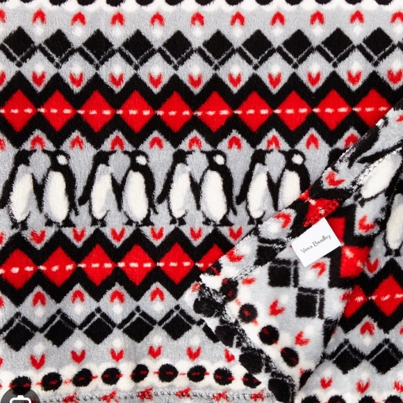 Vera Bradley Hooded Fleece Penguin Robe Hooded ✨ Red + Gray Size Medium - Picture 7 of 8